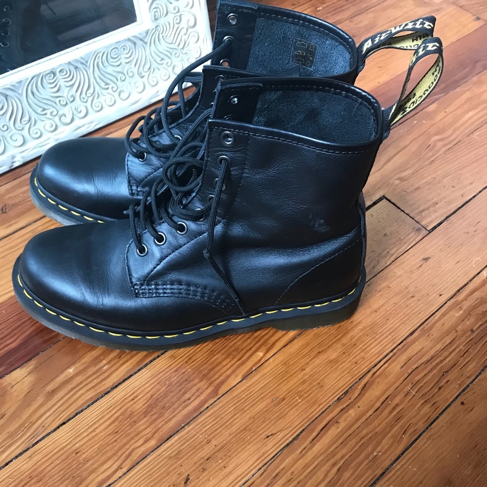 Black Dr.Martens 1460 leather boot